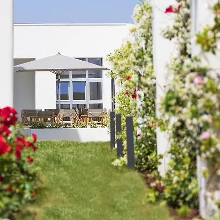 Vi ゲストハウス 4*